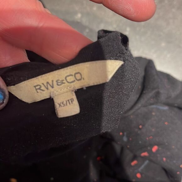 Upcycled Black xs RW&CO Neon Paint Splatter Longsleeve Tee - Picture 3 of 4